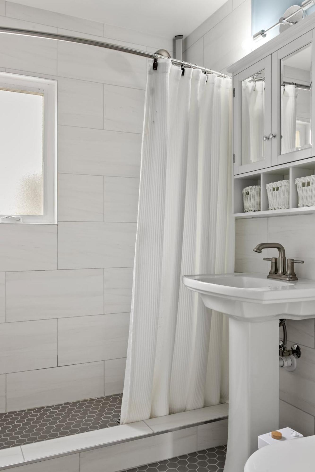 Cozy Coastal Hot Tub & Putting Holiday home San Diego